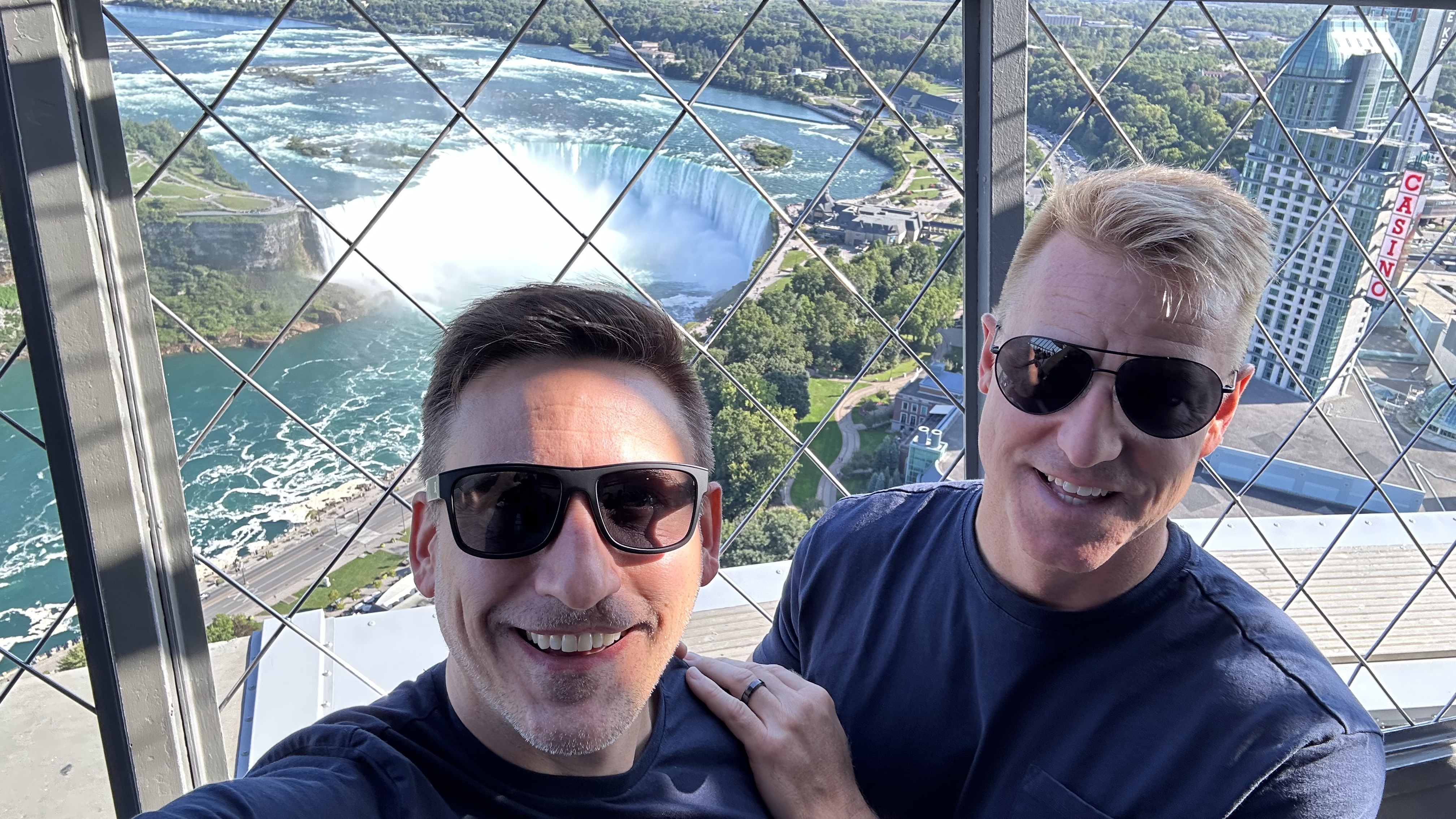 Niagara Falls, Skylon Tower